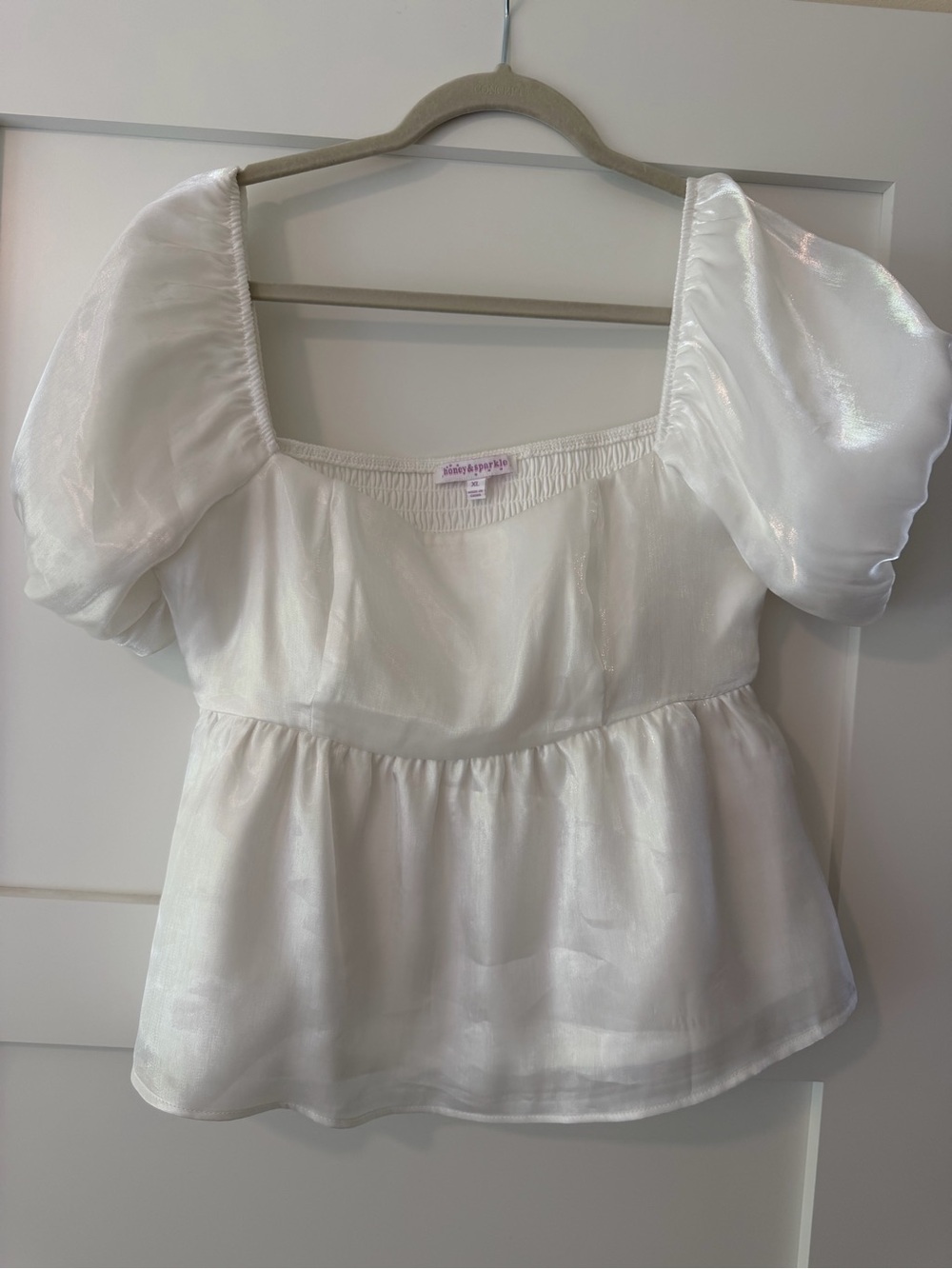 Juniors White Puff-Sleeve Square-Neck Top